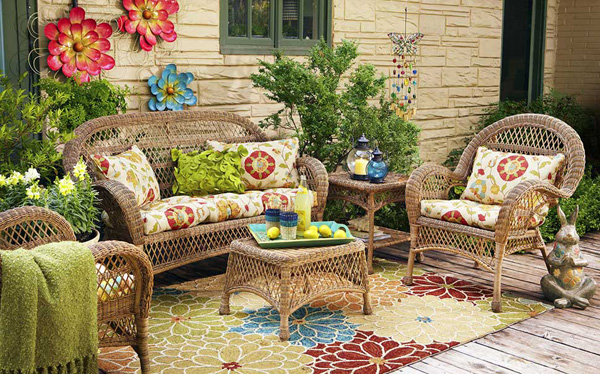 Outdoor-Space-Decore