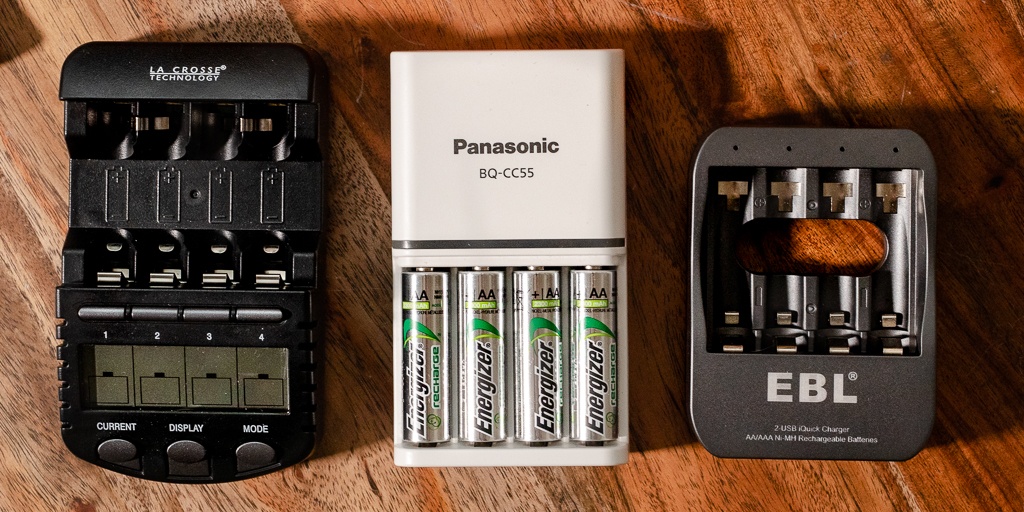 rechargeable double a batteries and charger