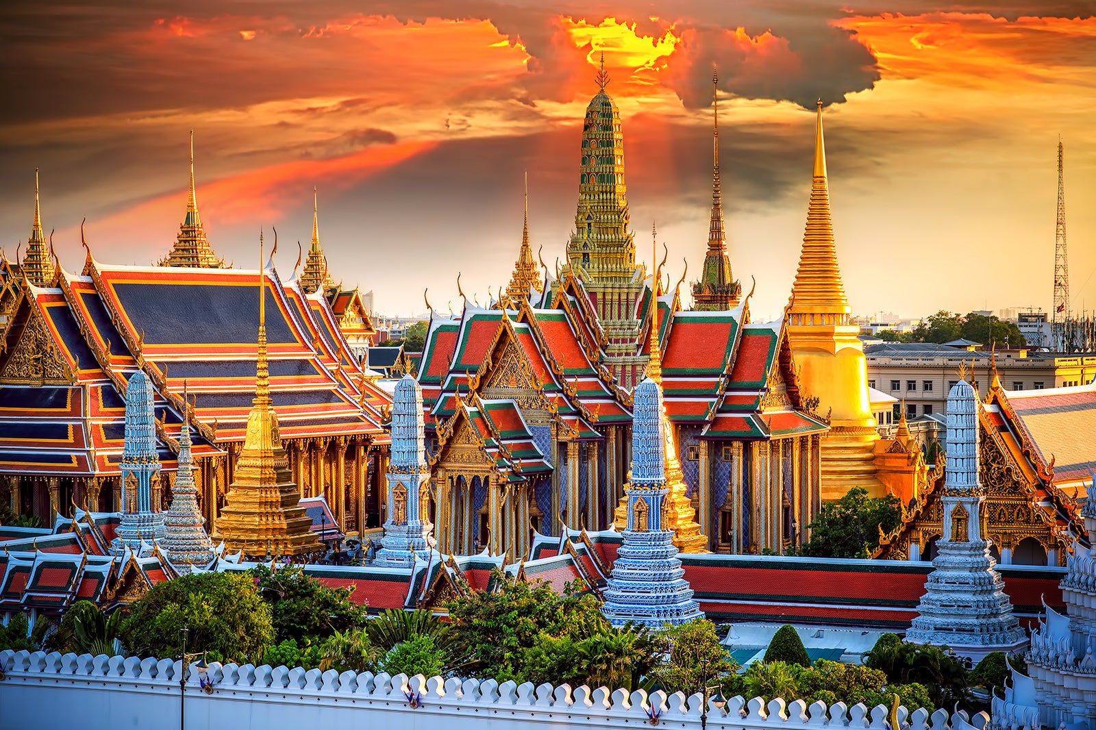 Best Popular Temples in Bangkok - Reca Blog